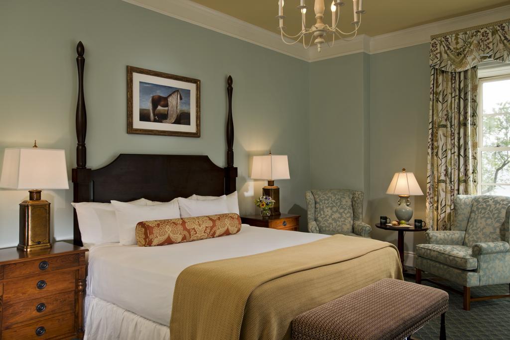 Resort The Otesaga
