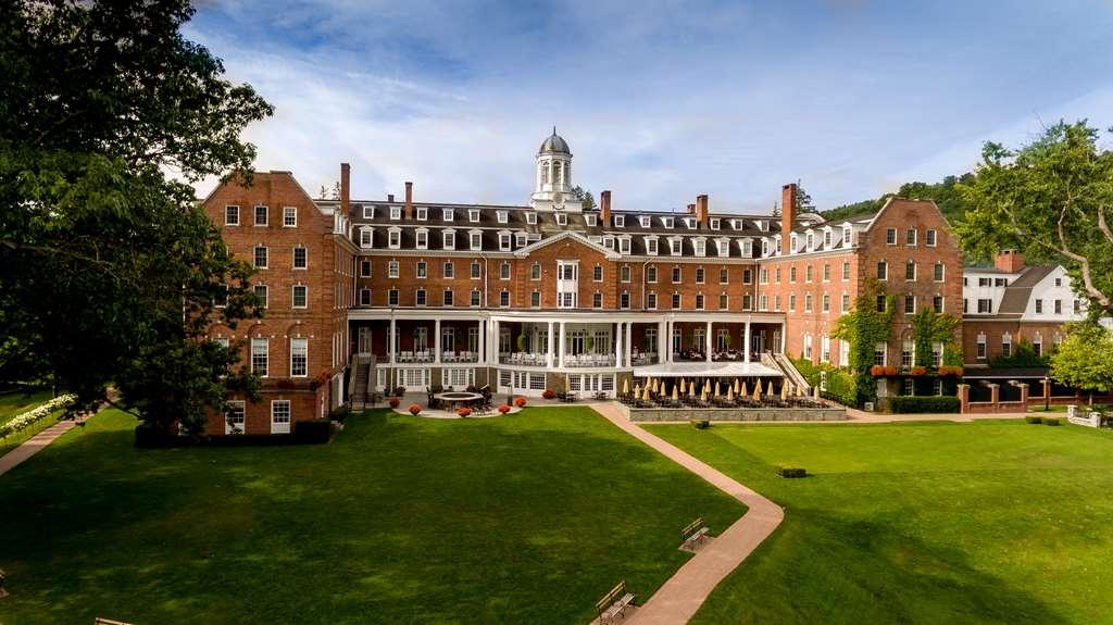 Resort The Otesaga